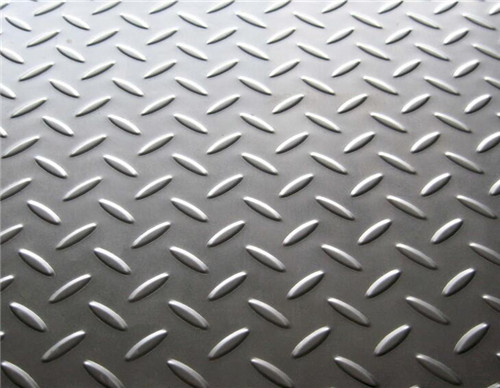 304不銹鋼花紋板廠家定做各種防滑板 現貨銷售 304波紋板價格優惠